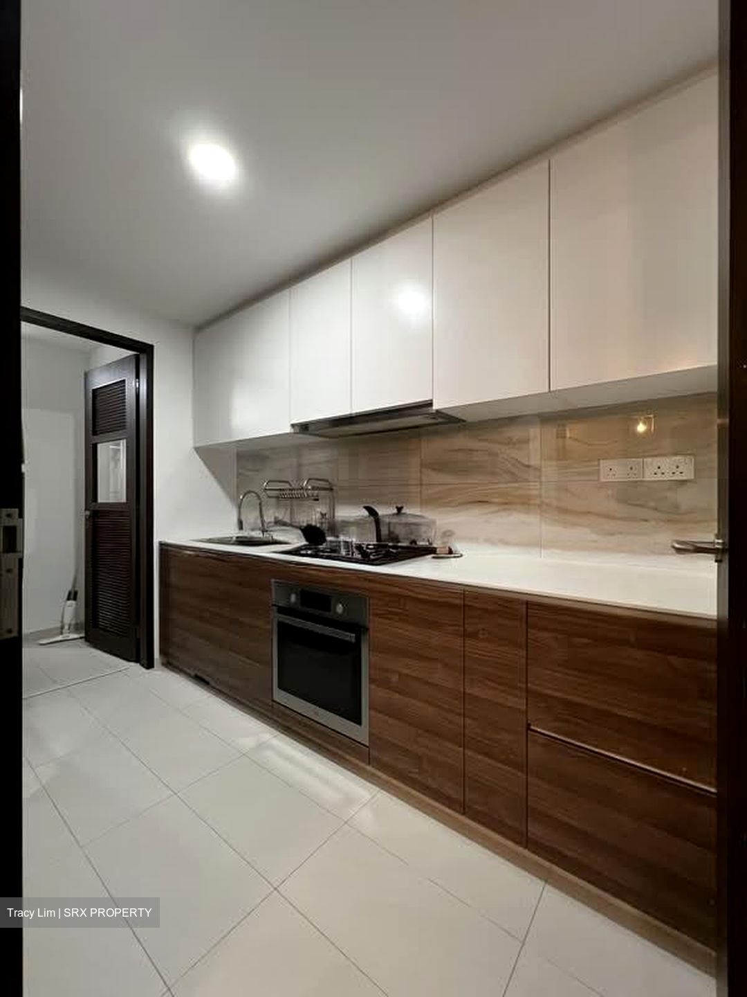 The Brownstone (D27), Condominium #580069971